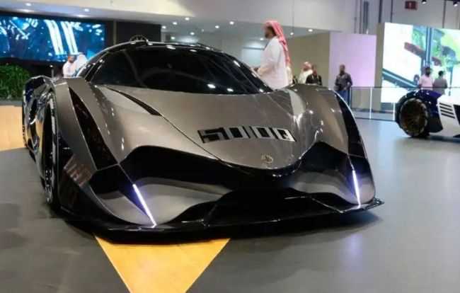 5000-сильний Devel Sixteen розпроданий на два роки вперед