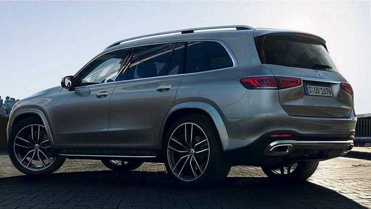 У мережу потрапили перші фото конкурента BMW X7 від Mercedes-Benz