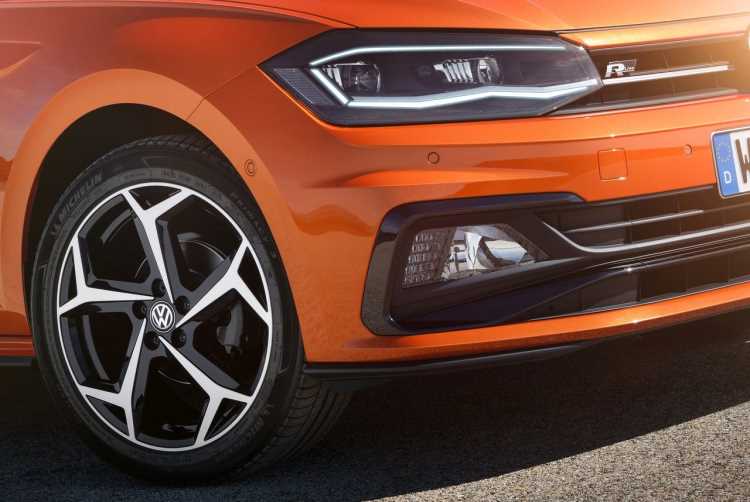 VOLKSWAGEN POLO 2018