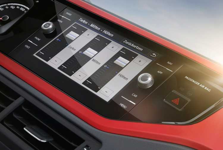 VOLKSWAGEN POLO 2018